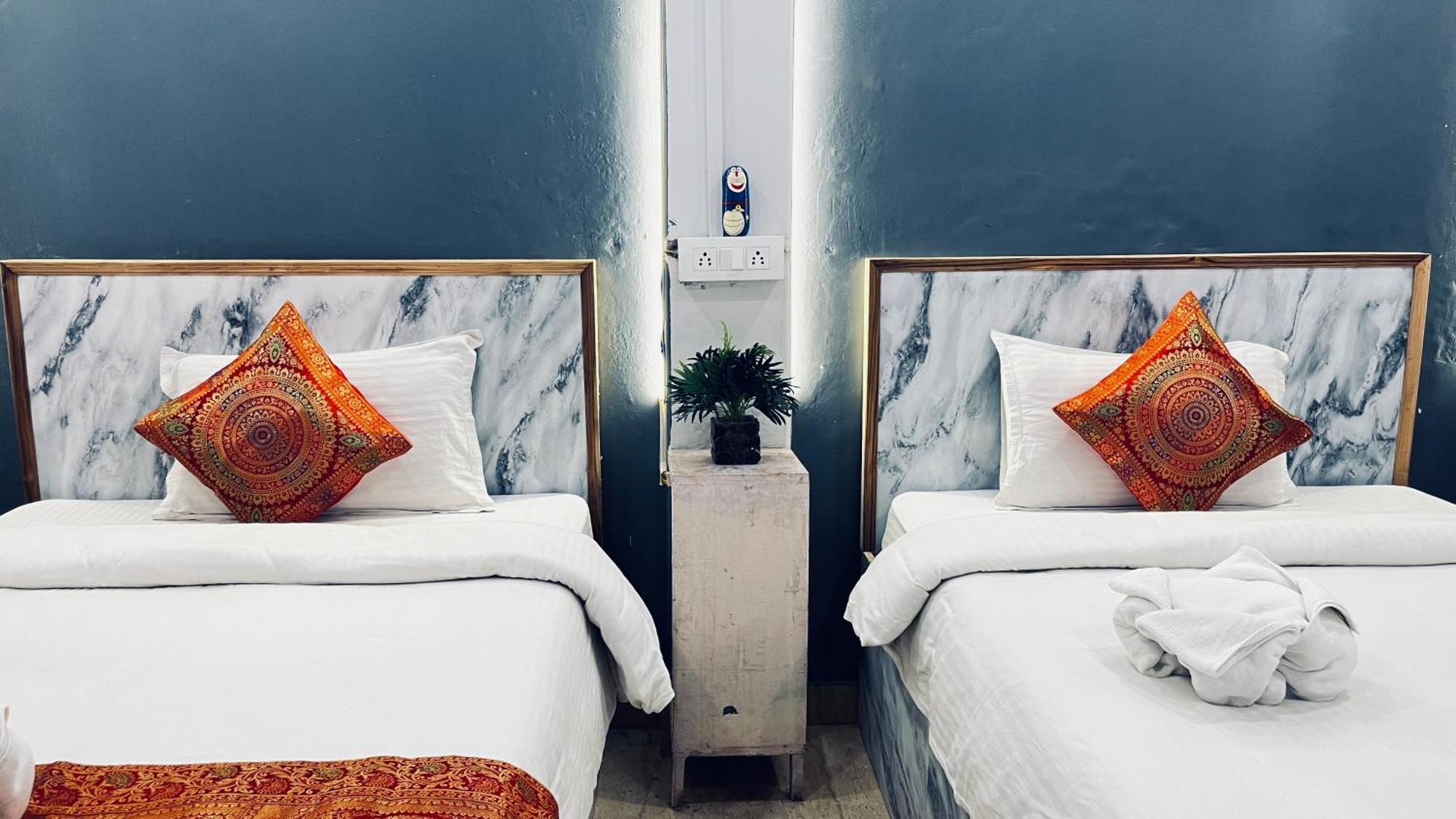 Vibe N Joy Hotell Varanasi Eksteriør bilde